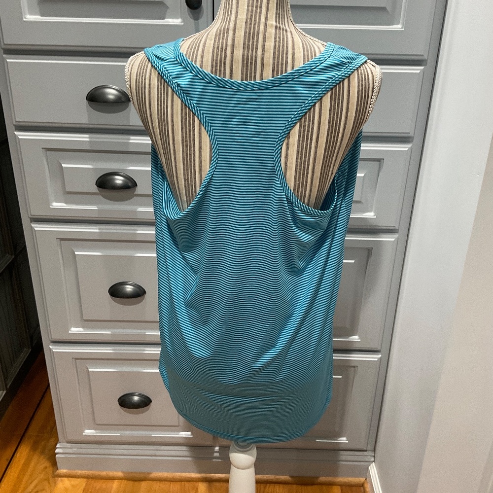Danskin Now Blue Stripe Racer Back Workout Top, Size XXL, NWOT - Picture 2 of 3